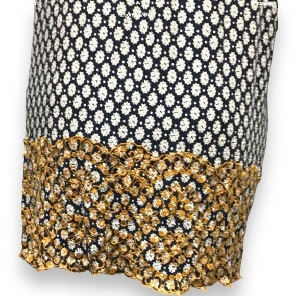 Fever Women’s Short Sleeve Elastic Collar Geometric Tunic, Navy, size 1X - Picture 5 of 8